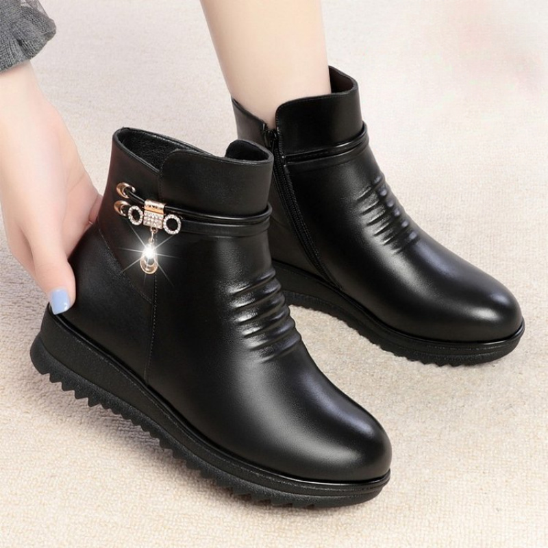 Warme Winterstiefel für Damen  – Leather Work Women Shoes Bewertung und Preis